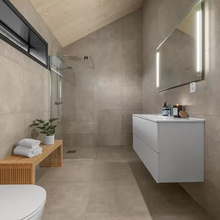 Northstay - Nansen - Free Parking, Luxurious Tromsø