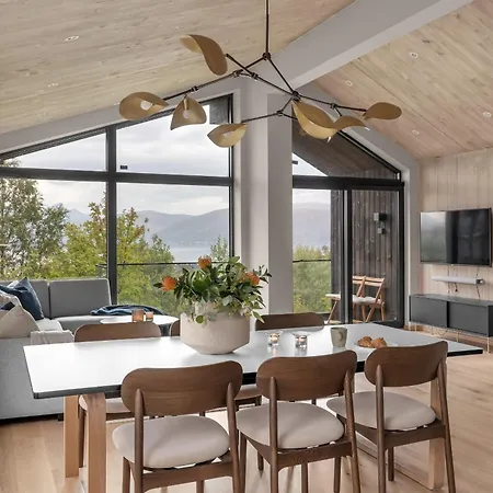 Nansen - New Exclusive Villa, Multiple Units Villa *